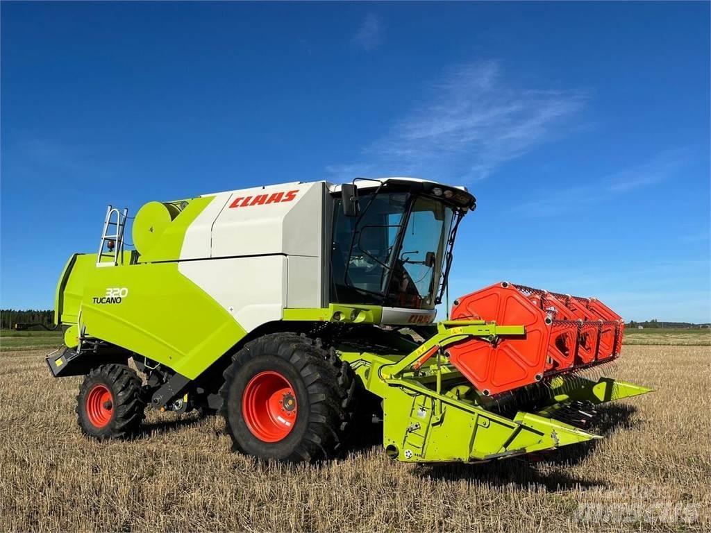 CLAAS Tucano 320 联合收割机