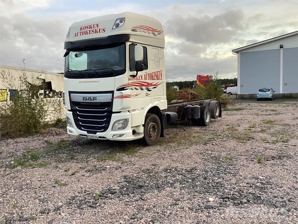 DAF XF 530 平板车