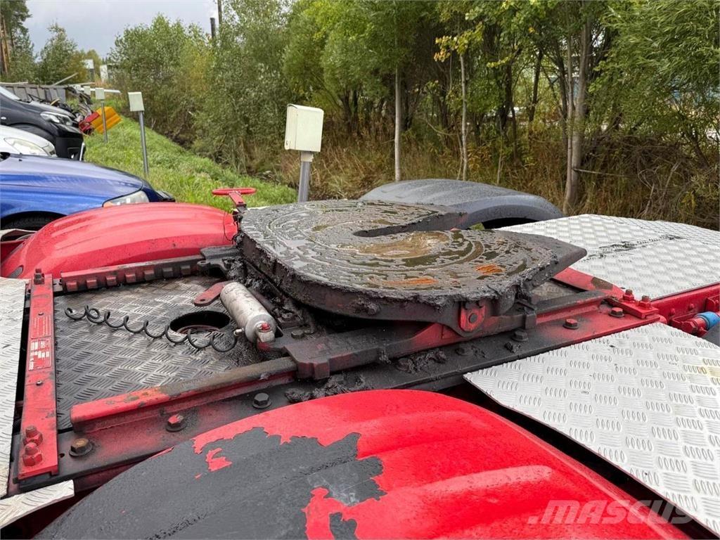 DAF XF510 FTS 6X2 牵引车