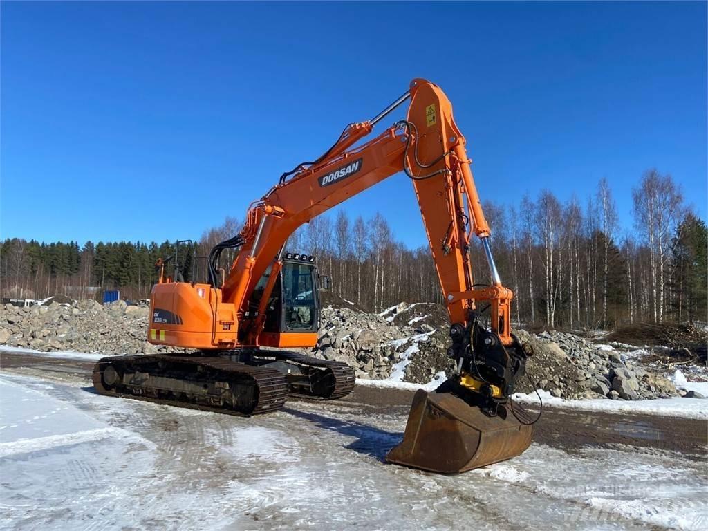 Doosan DX 235 LCR 履带挖掘机