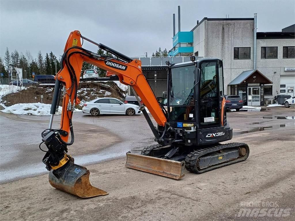 Doosan DX 35 Z 小型挖掘机