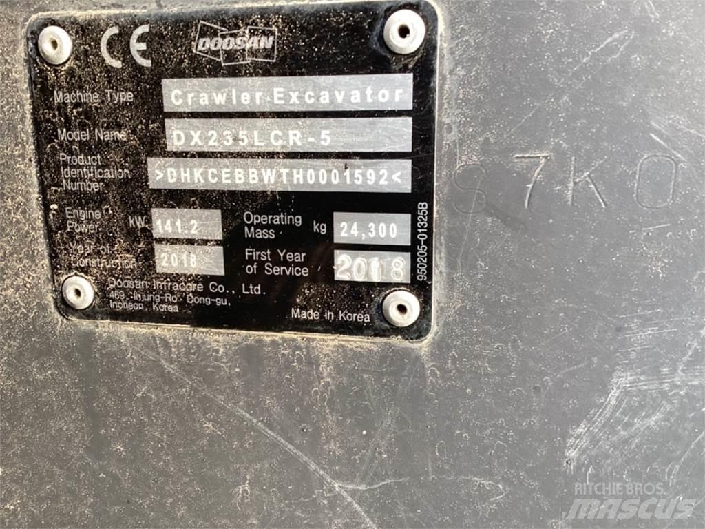Doosan Dx235 LR 5 履带挖掘机