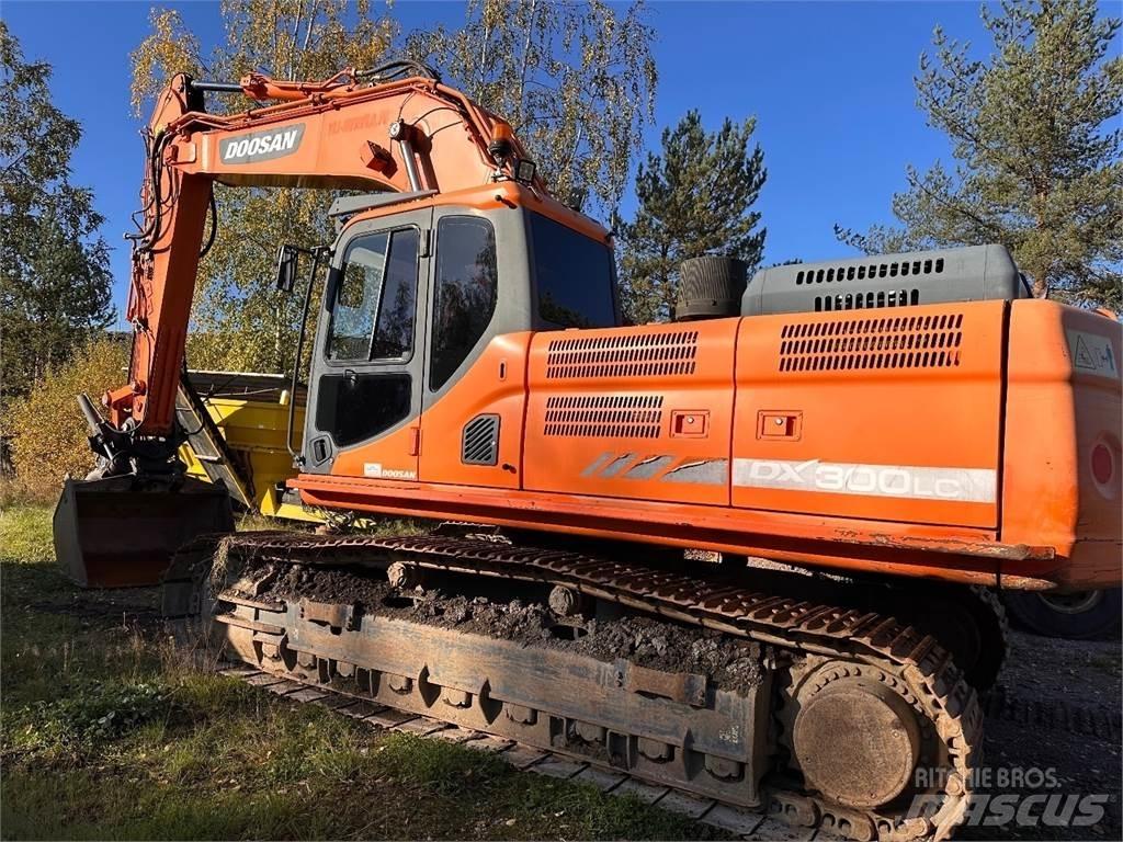 Doosan DX300 LC-3 履带挖掘机