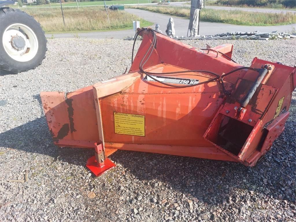 Esko 251 其他清扫车和扫雪车
