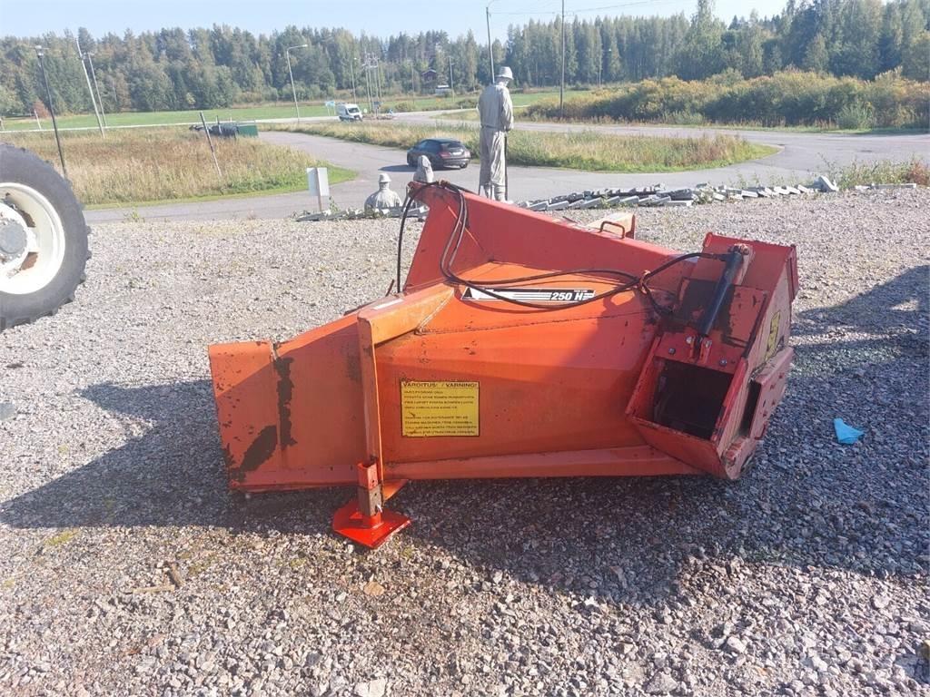 Esko 251 其他清扫车和扫雪车