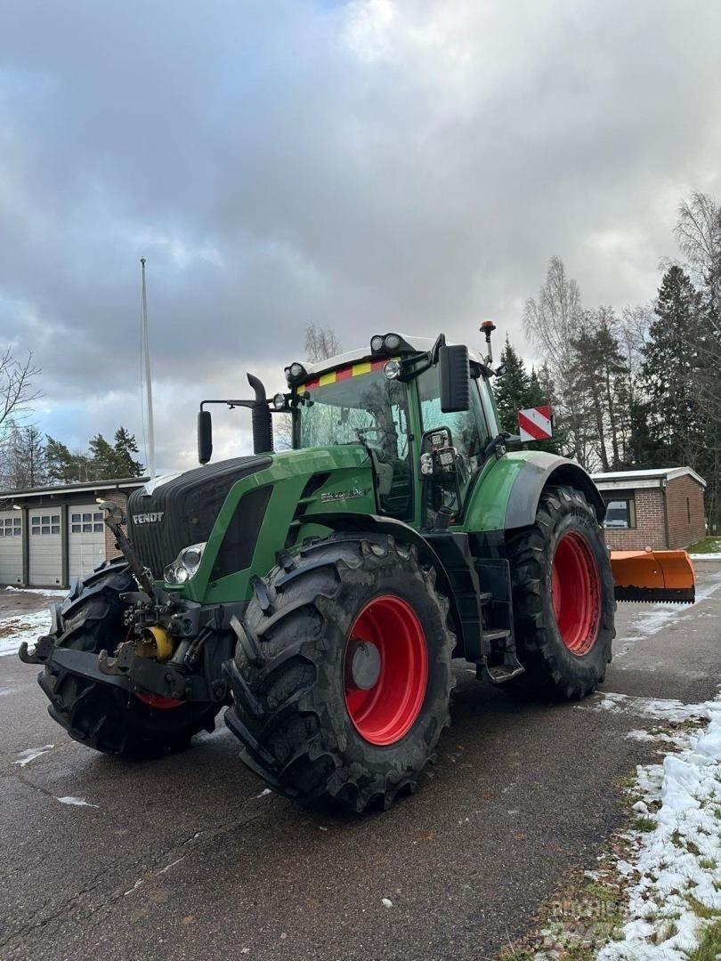 Fendt 828 VARIO 拖拉机/农用车