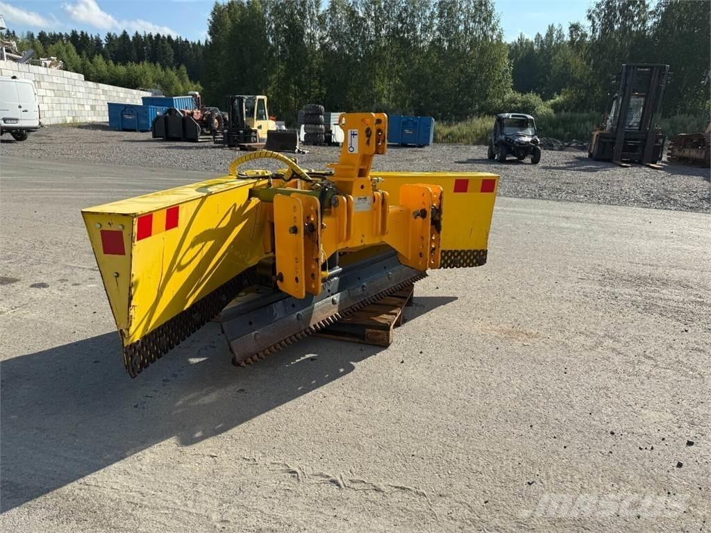 Hese HE 100-32 其他清扫车和扫雪车