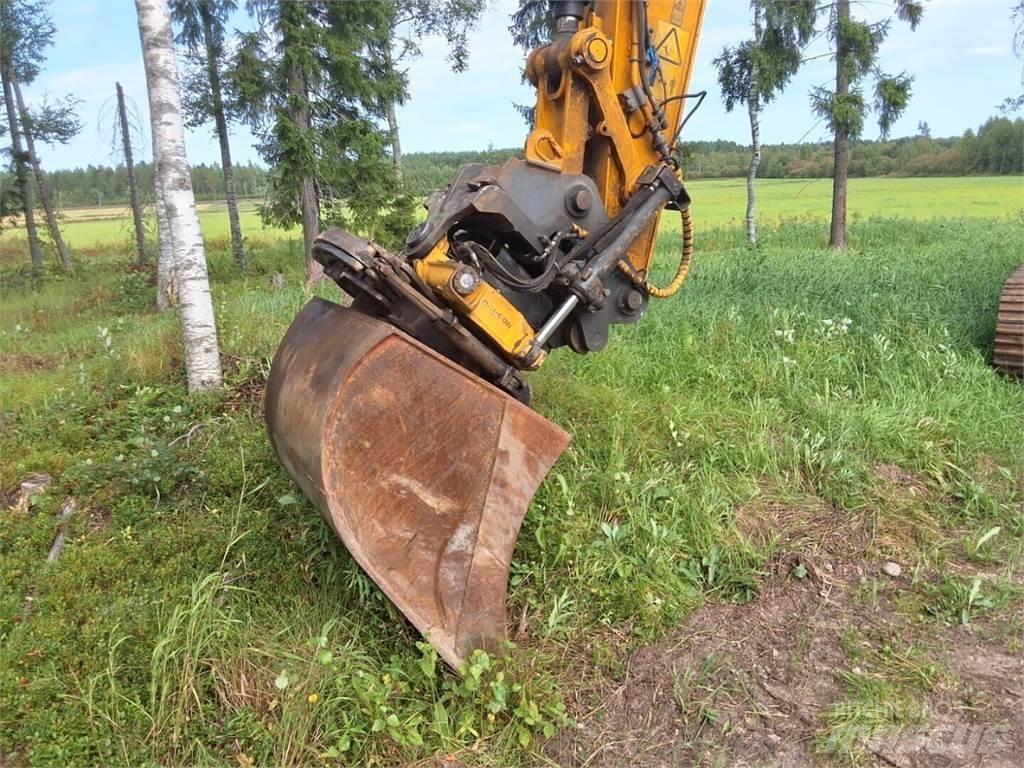 JCB 210 LCT4 履带挖掘机