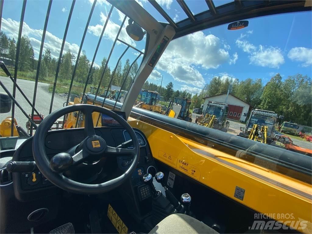 JCB 535-125 伸缩臂叉装车|叉装车