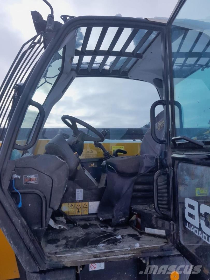 JCB 540-170 伸缩臂叉装车|叉装车