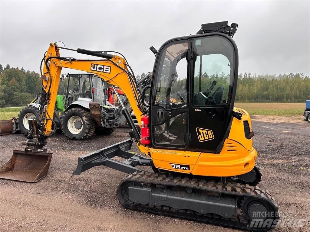 JCB 8035 ZTS 小型挖掘机