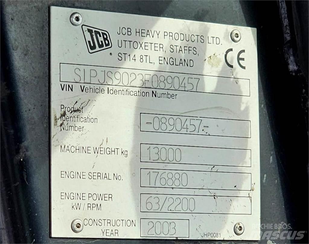 JCB JS130 履带挖掘机