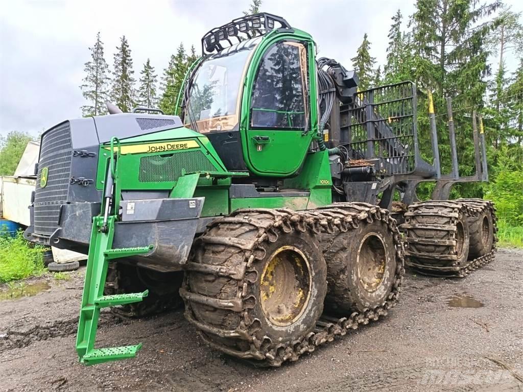 John Deere 1010G 集运机