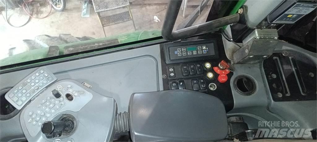 John Deere 1110E 集运机