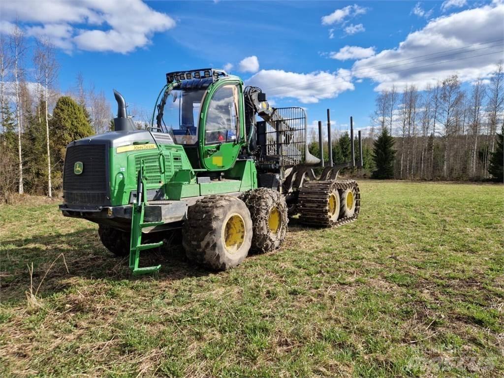 John Deere 1110G 集运机