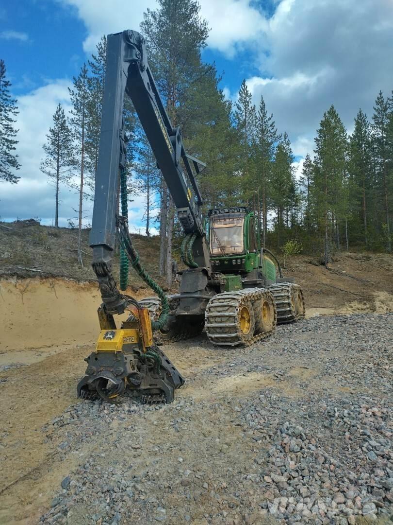 John Deere 1170G 收割机