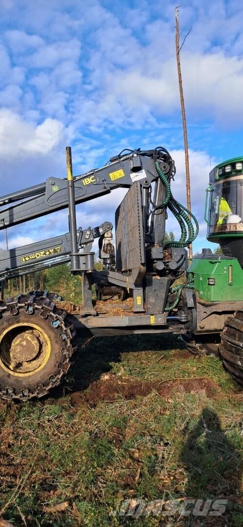 John Deere 1210G 集运机
