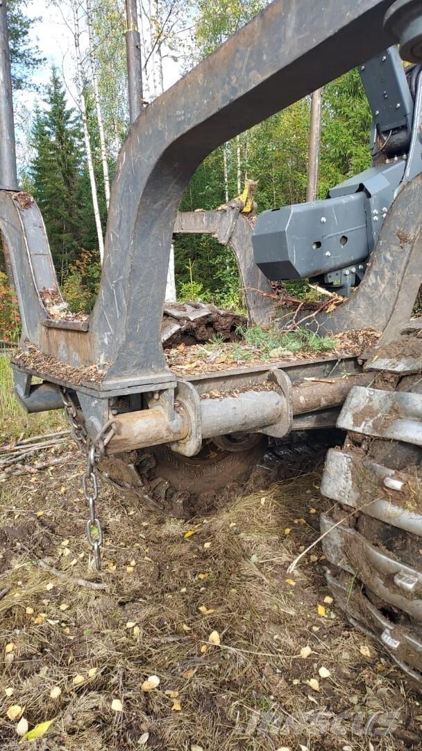 John Deere 1210G 集运机
