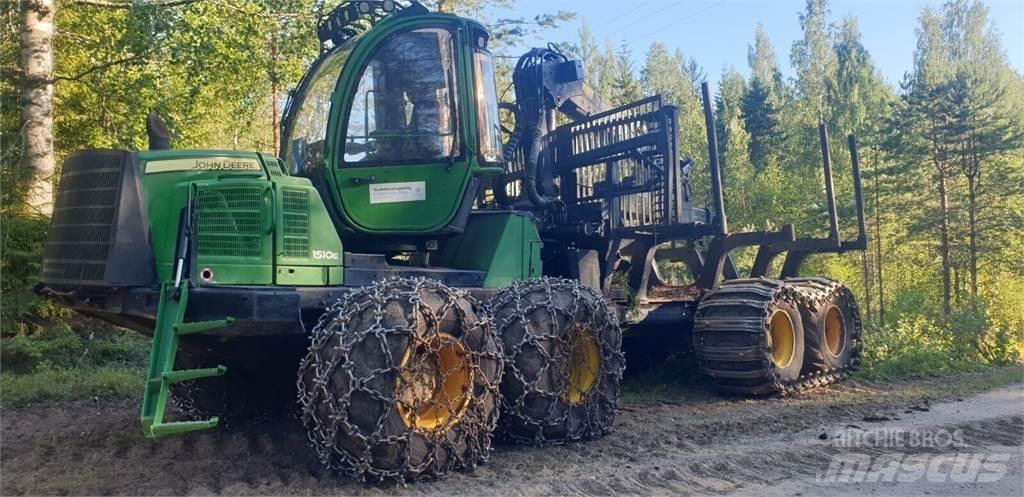 John Deere 1510 E 集运机