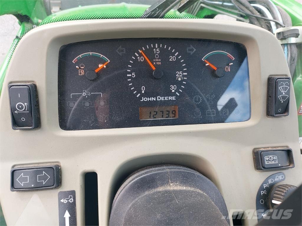 John Deere 3720 拖拉机/农用车