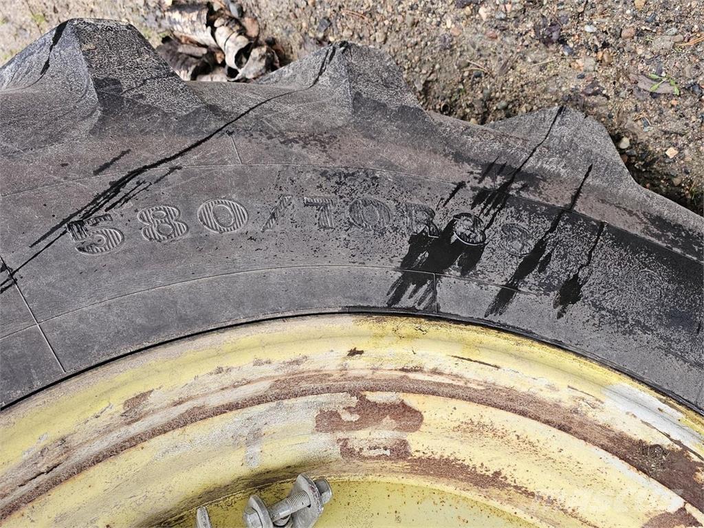 John Deere 6800 拖拉机/农用车