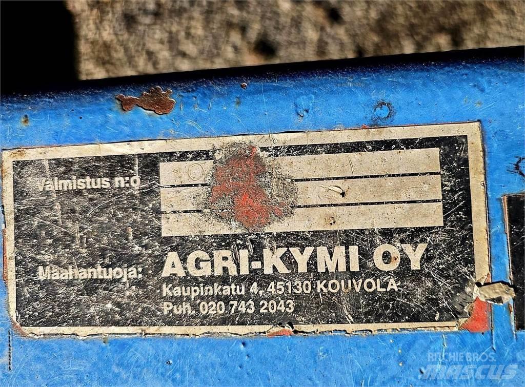  Kasteluvaunu 8m3 其他拖车