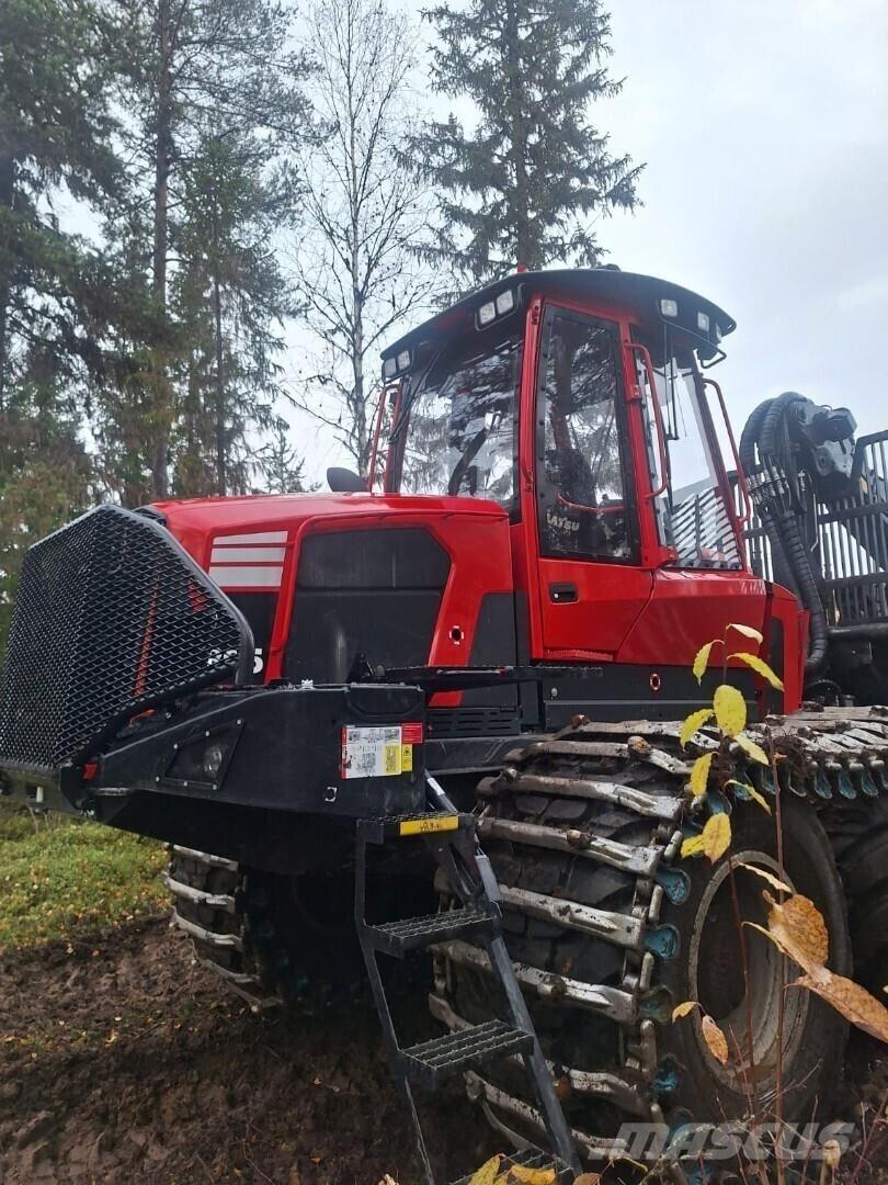 Komatsu 895 集运机