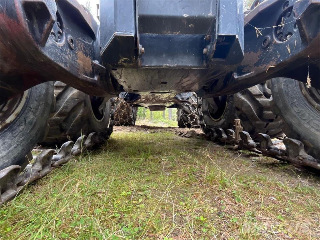 Komatsu 901 收割机