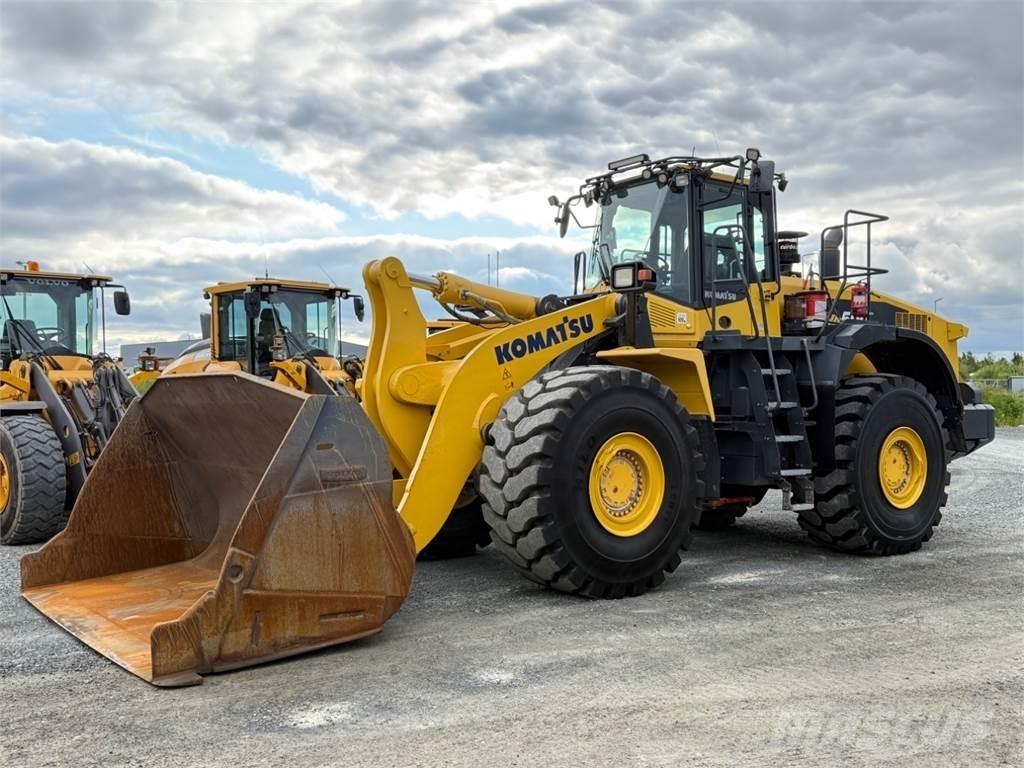 Komatsu WA500-7 轮式装载机