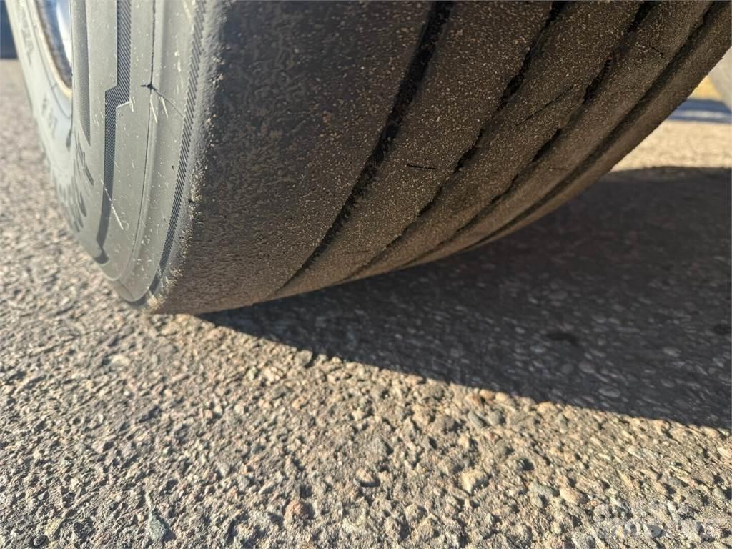 Krone Avolava 自卸半挂车