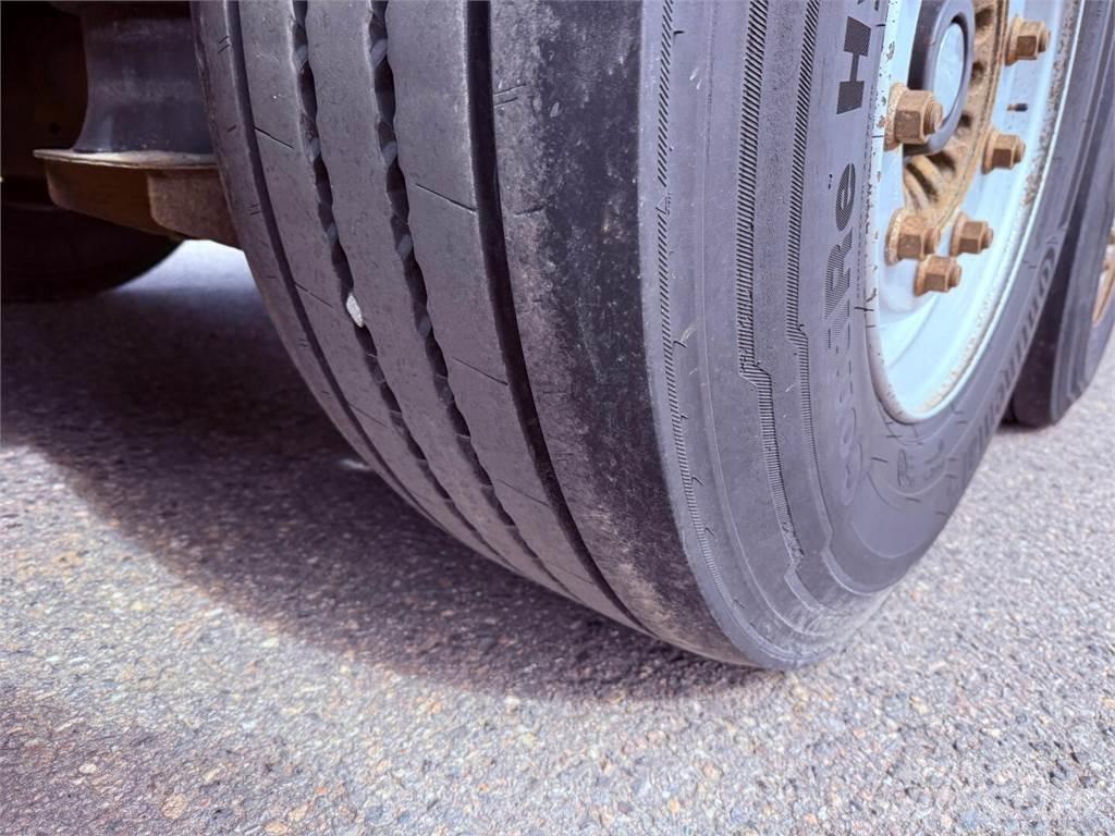 Krone Avolava 平板半挂车\侧翻自卸半挂车