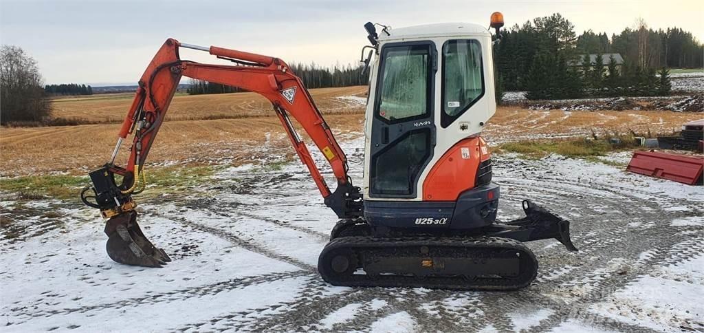 Kubota U25-3 小型挖掘机