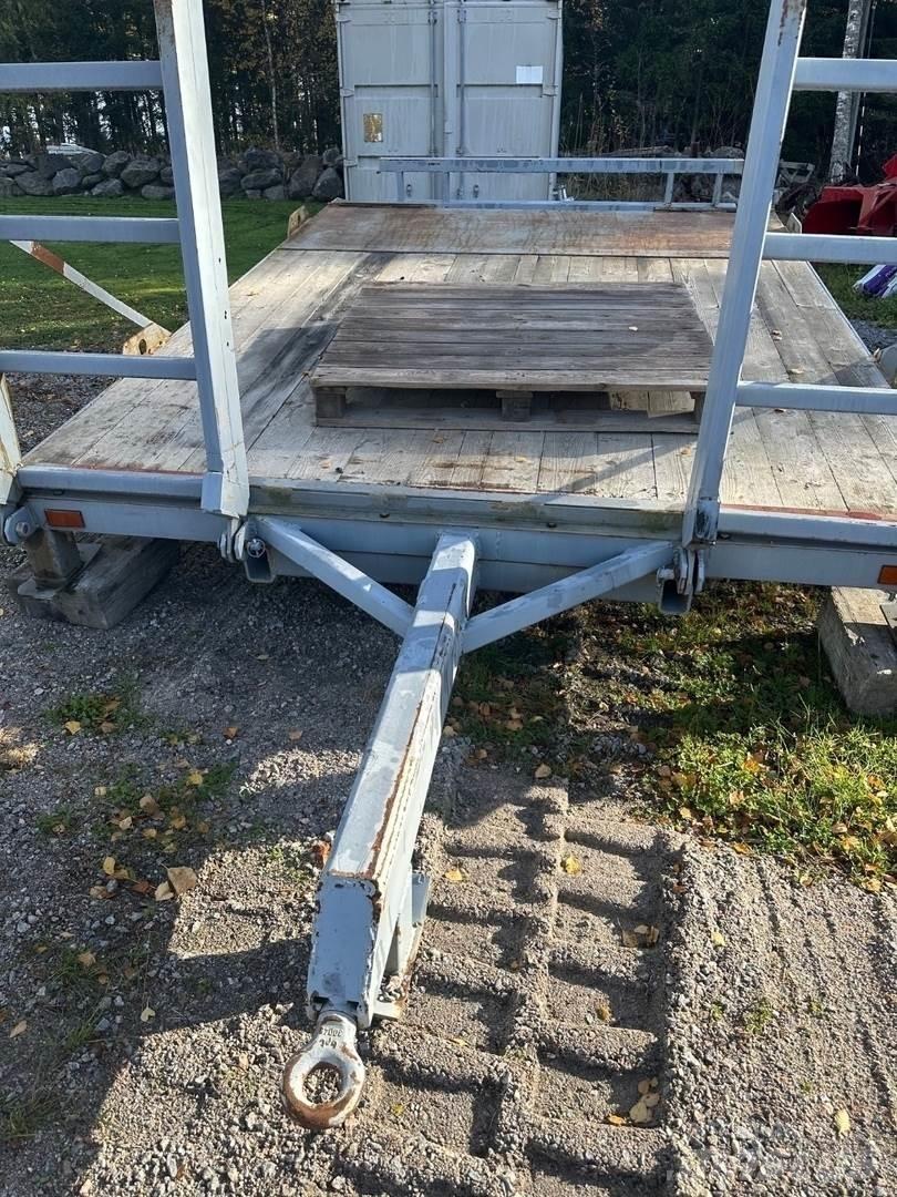  Kuljetuslavetti 其他拖车