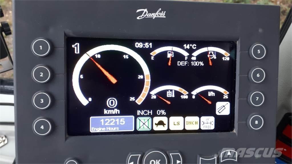 Lännen 8600 I 反铲装载机