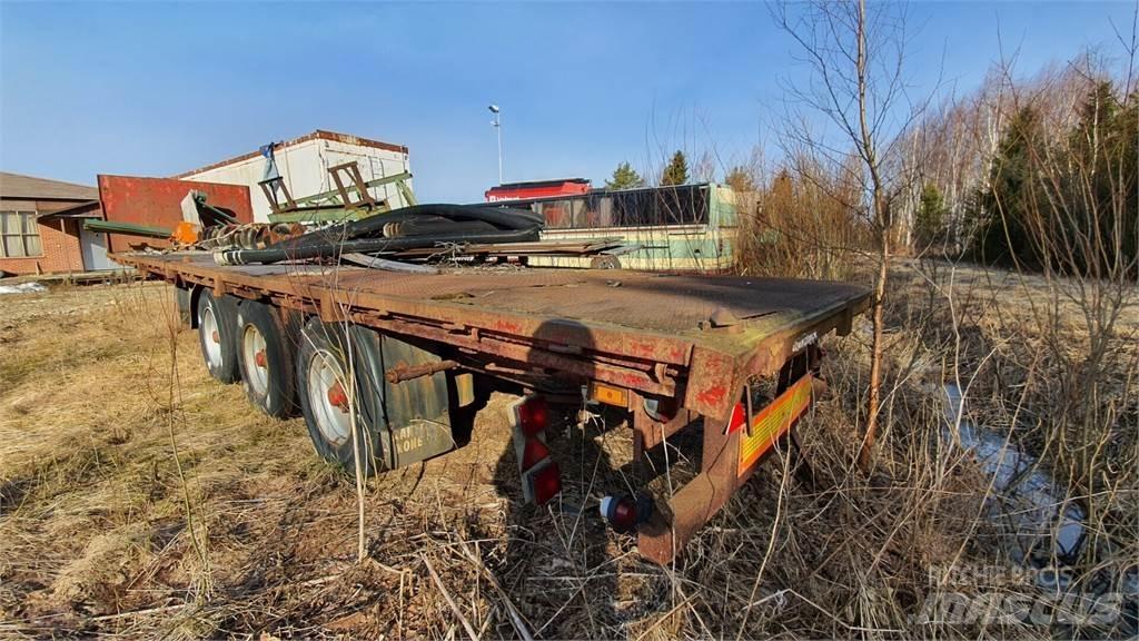  Lavaperävaunu 自卸半挂车