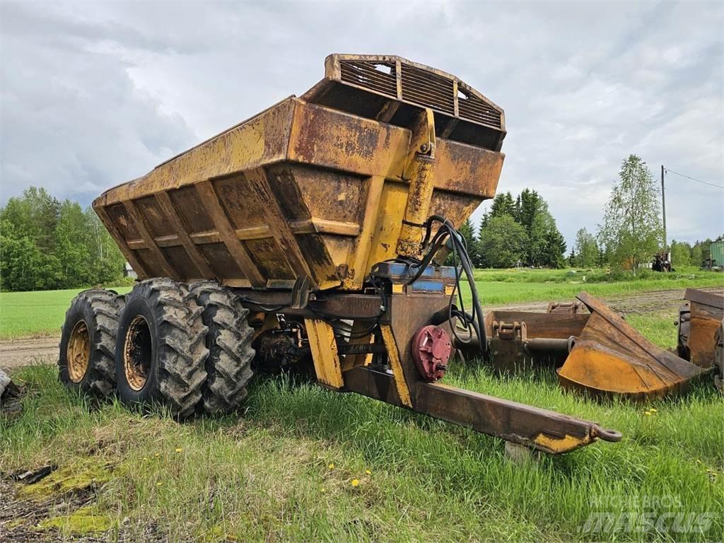  Maansiirtokärry 自卸拖车