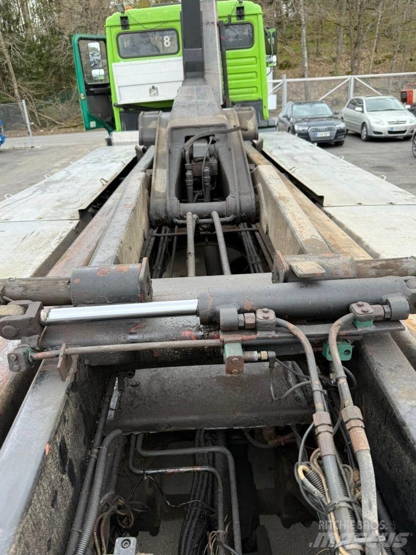 MAN 35.403 8X4 工程吊钩车