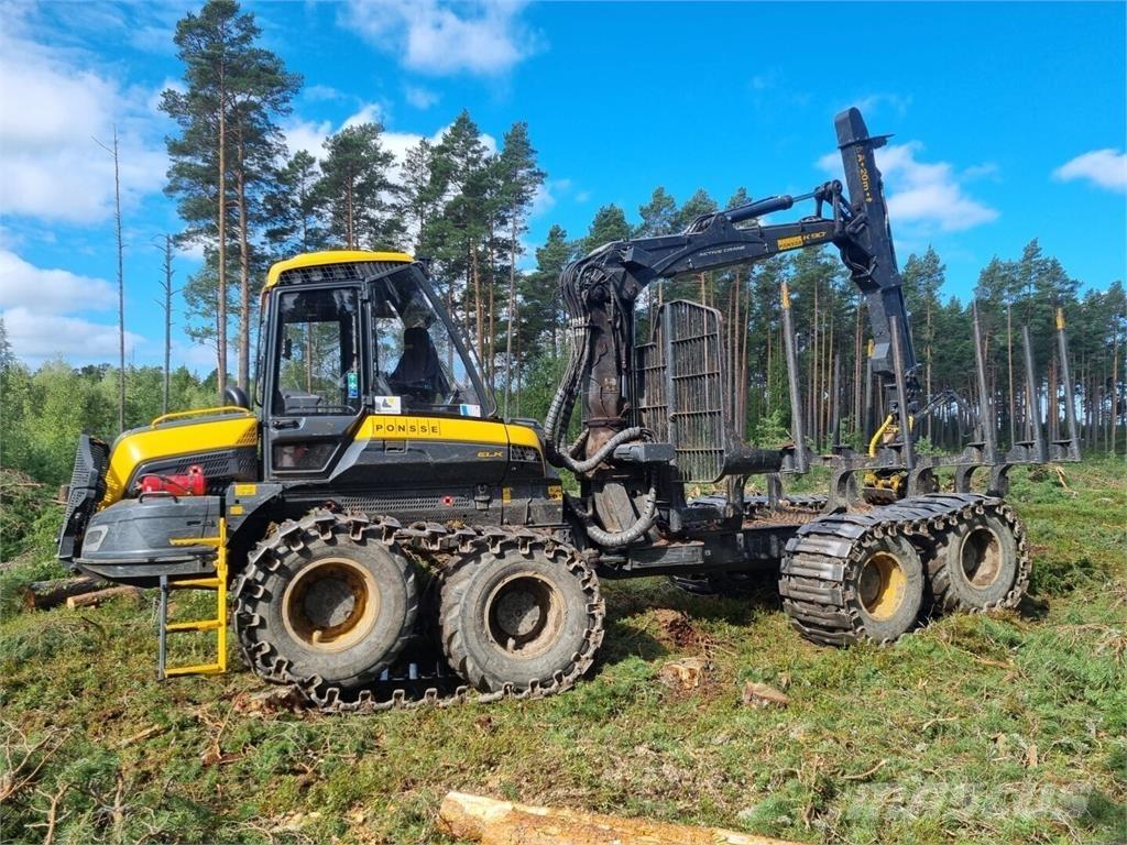 Ponsse Elk 8WD 集运机