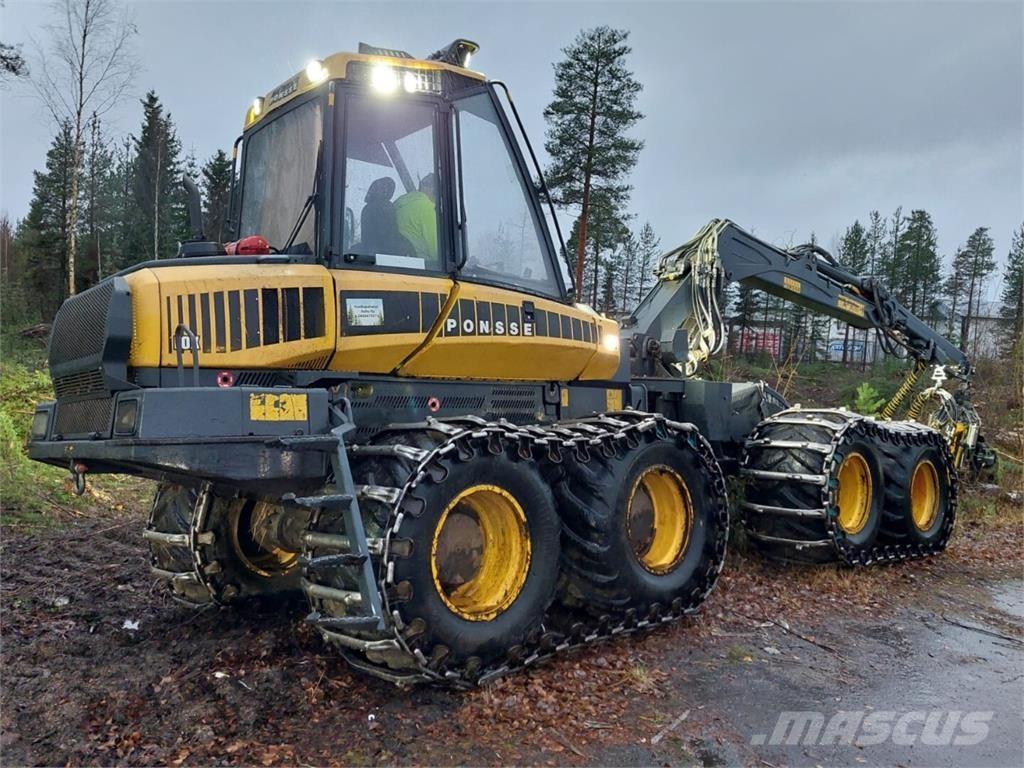 Ponsse FOX 收割机