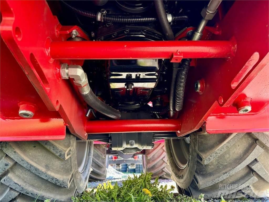 QuattroX QX-850 小型装载机