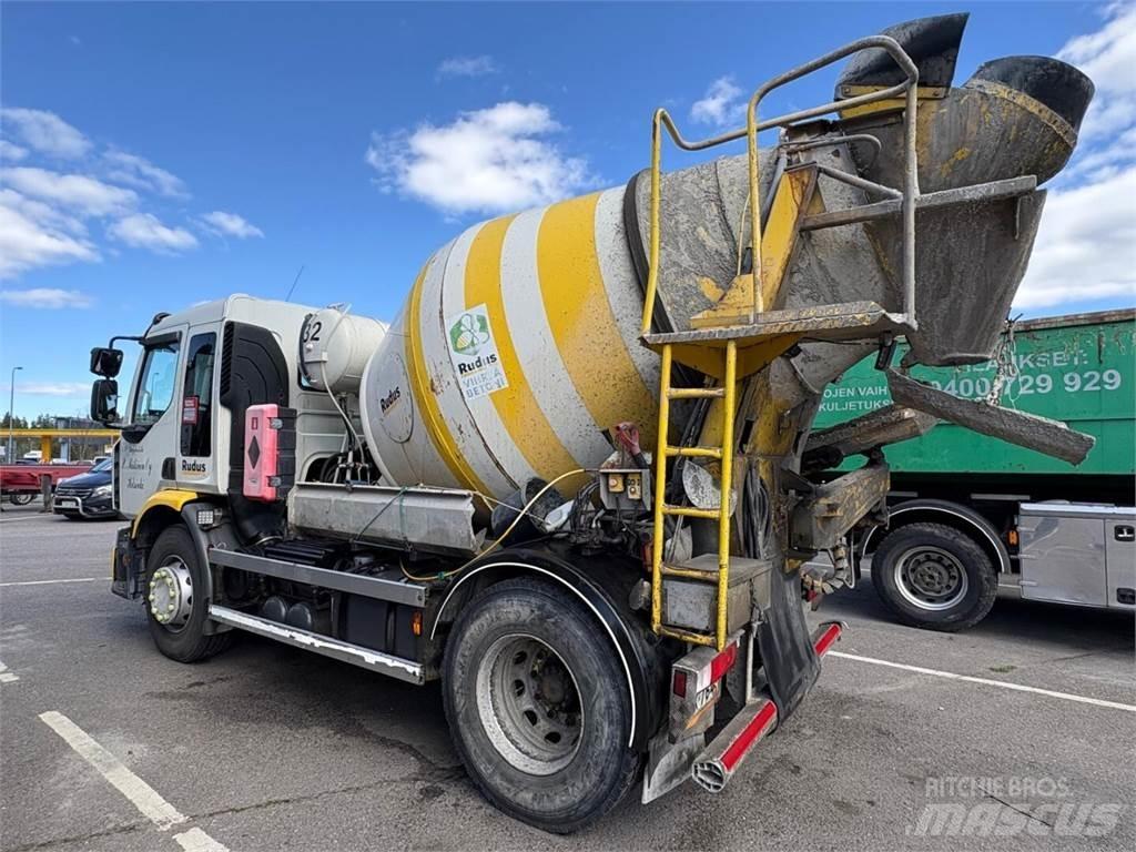 Renault D 18 WIDE 混凝土搅拌车