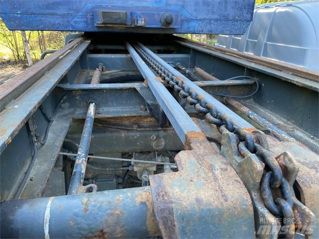 RKP AUTOMAATTI 其他拖车