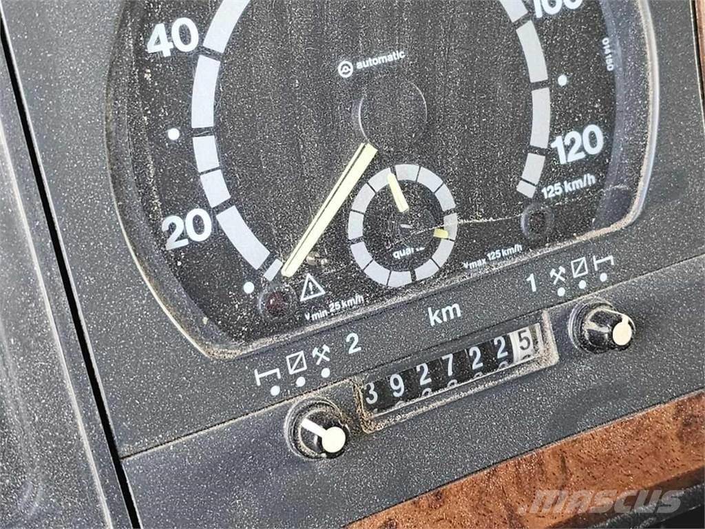Scania 143H 6X2 自卸式货车