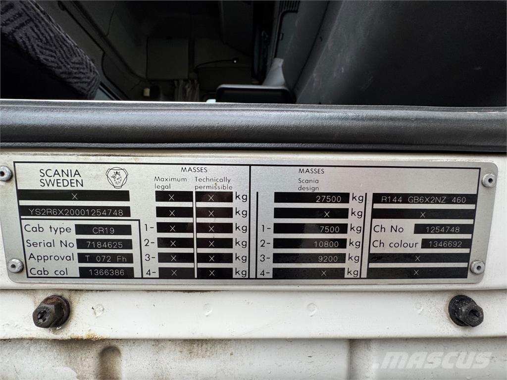 Scania 144G 6x2 起重车