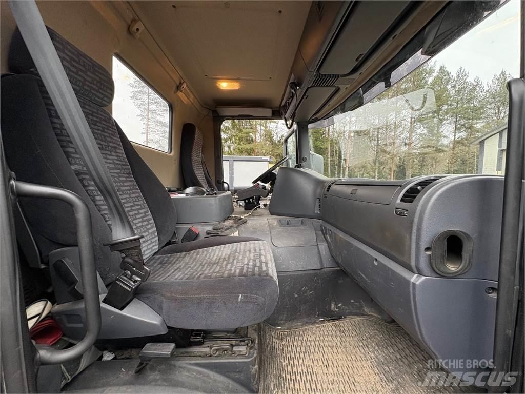 Scania P 9 d 工程吊钩车