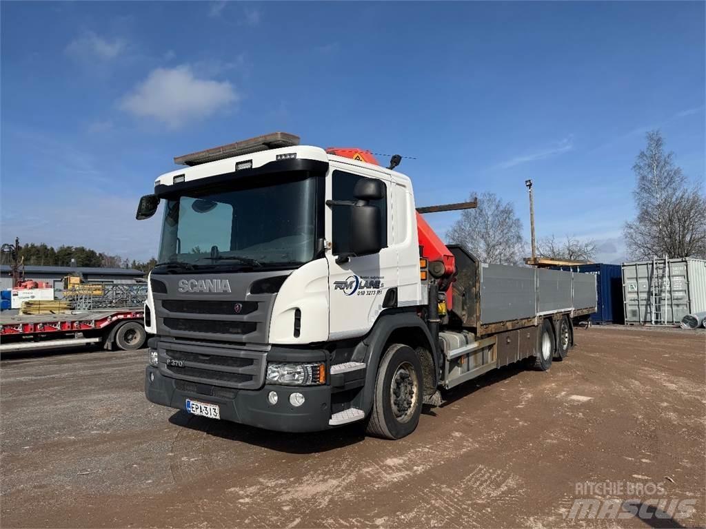 Scania P370 起重车