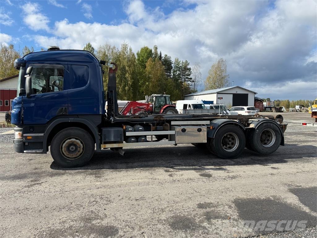 Scania P420 6x2 工程吊钩车