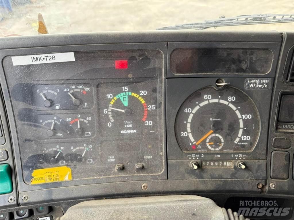 Scania R 143 8x2 车辆运输车
