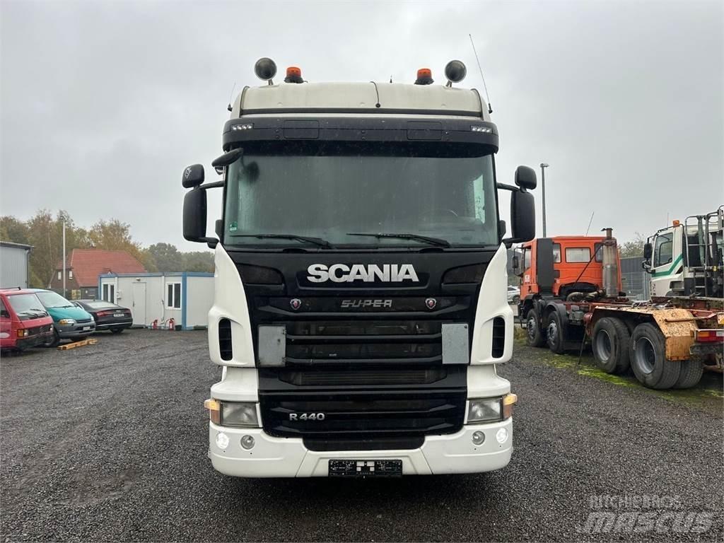 Scania R440 4x2 牵引车