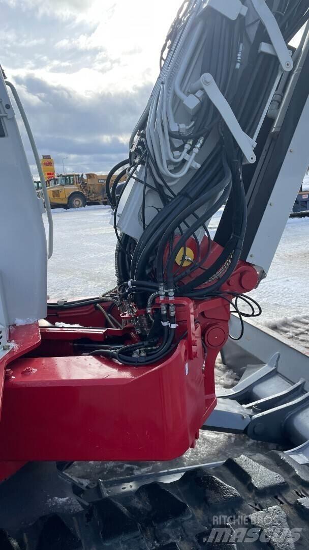 Takeuchi TB280FR 中型挖掘机